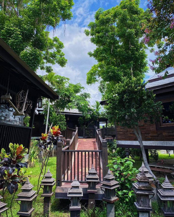 Bantunglom Resort Mae Rim Ngoại thất bức ảnh